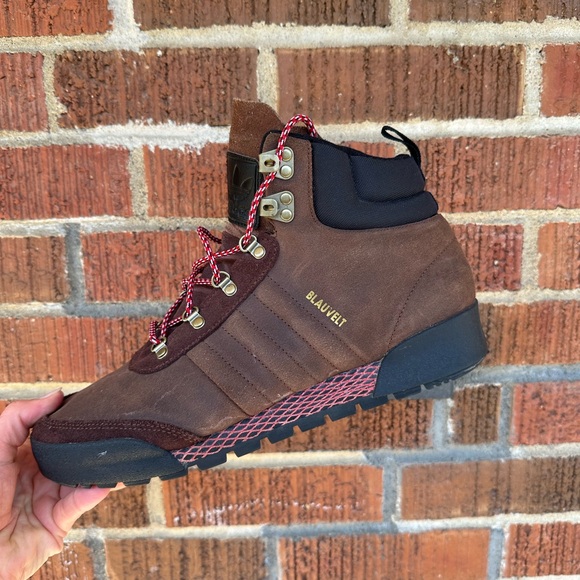 Men’s Adidas Jake Blauvelt 2.0 Hiking Ankle Boot Size 10 Brown Suede - Picture 3 of 9